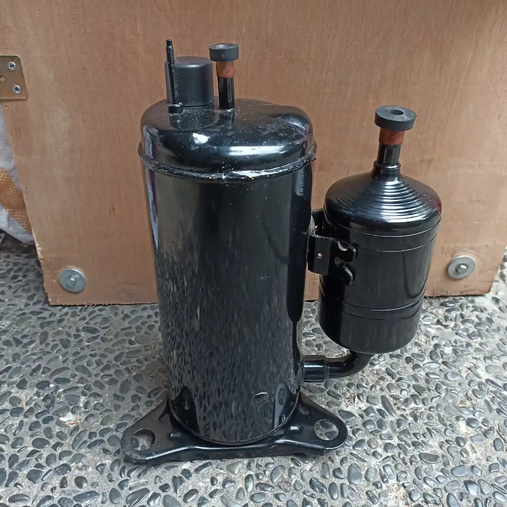 Kompresor GMCC KSM135V1VFT