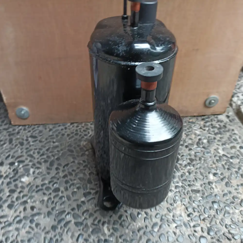 Kompresor GMCC KSM135V1VFT