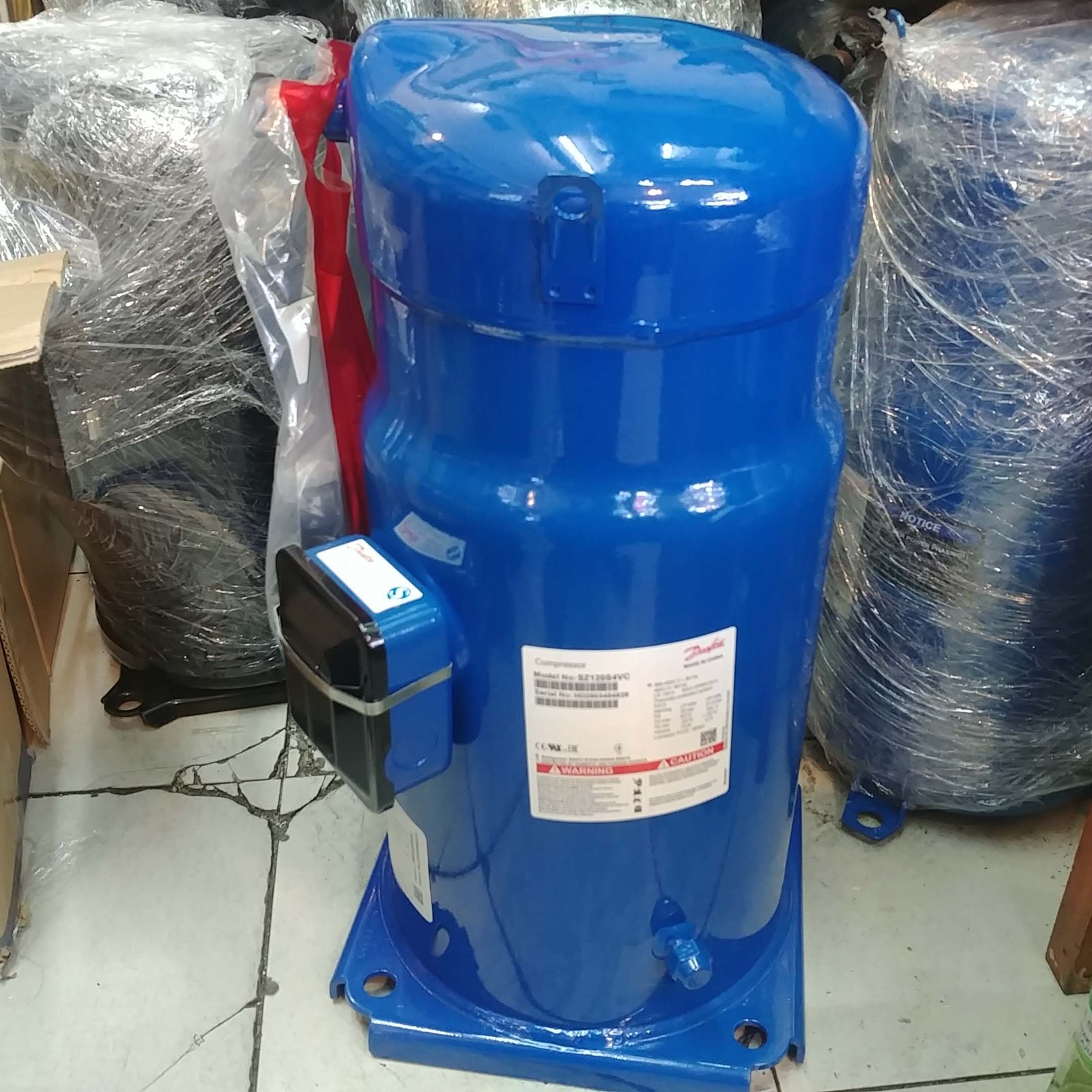 Kompresor Danfoss SZ120S4VC